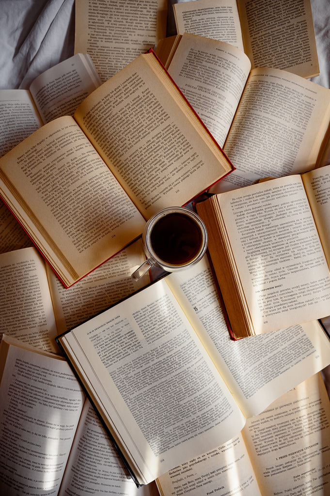 15 (Reasonably) Popular Novels Featuring Coffee or Cafés